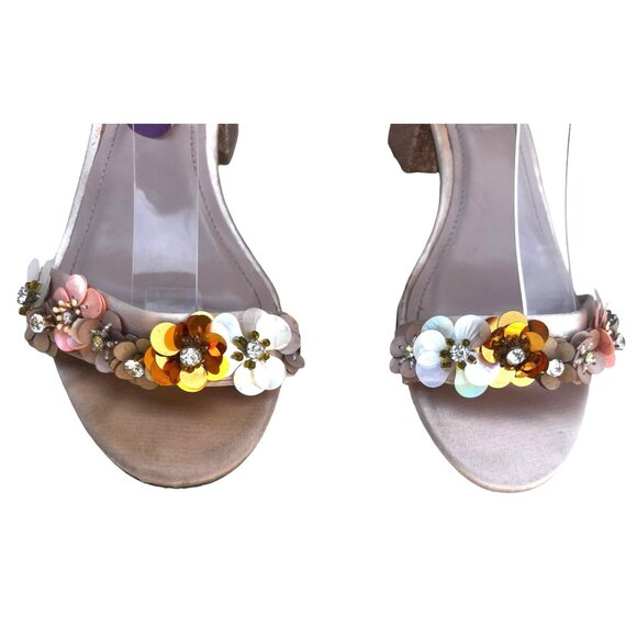 Betsey Johnson Women’s Size 6.5 Heels Rose Gold Glittery with Sequin Flowers 2” - Picture 2 of 9